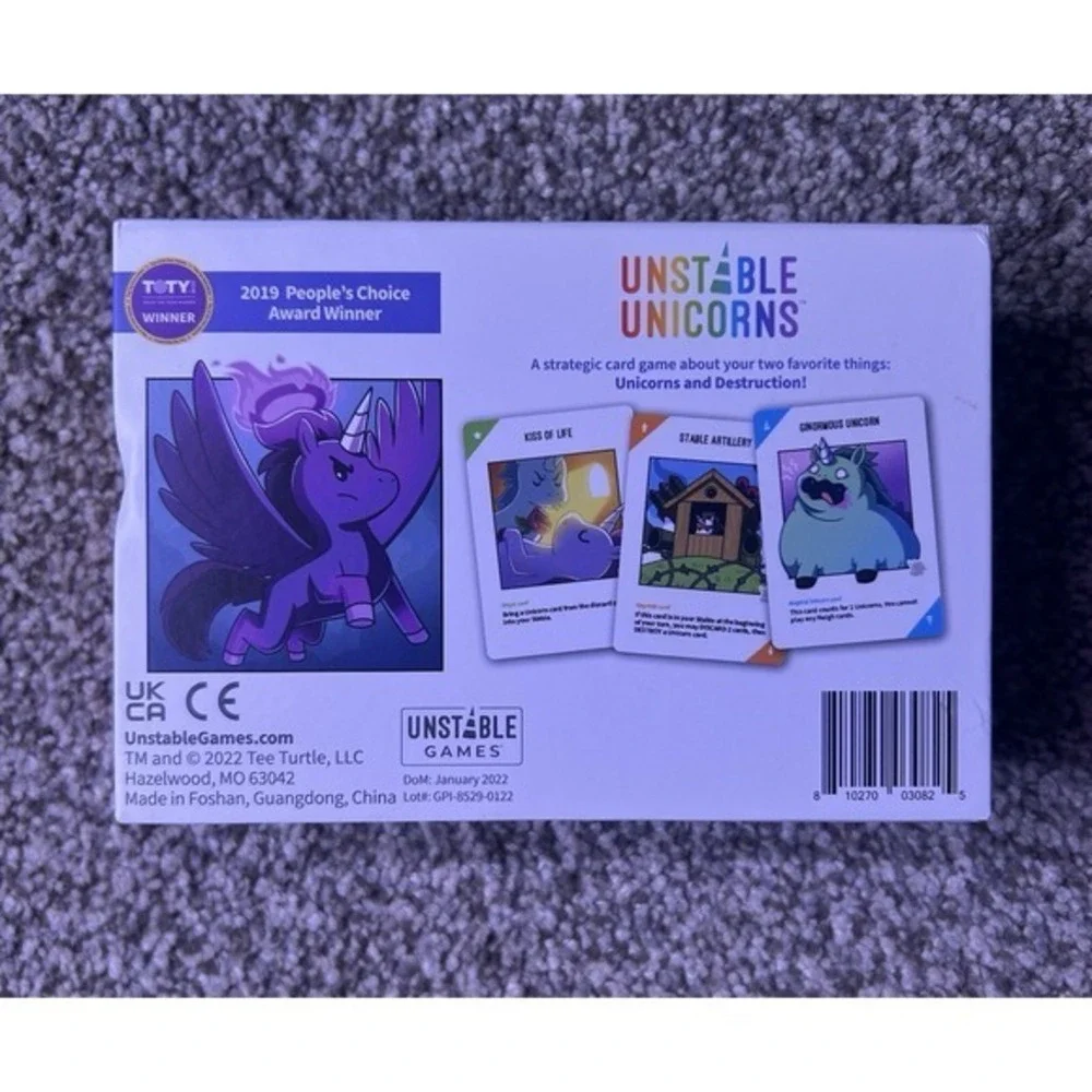 2-PC Girls Snowflake Makeup Kit‎ Girls Gift Fun & Unstable Unicorns Game Cool